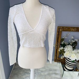 White Lace Top, Size M 💕